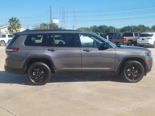 used 2023 Jeep Grand Cherokee L car, priced at $25,761