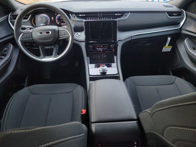 new 2025 Jeep Grand Cherokee L car, priced at $30,324