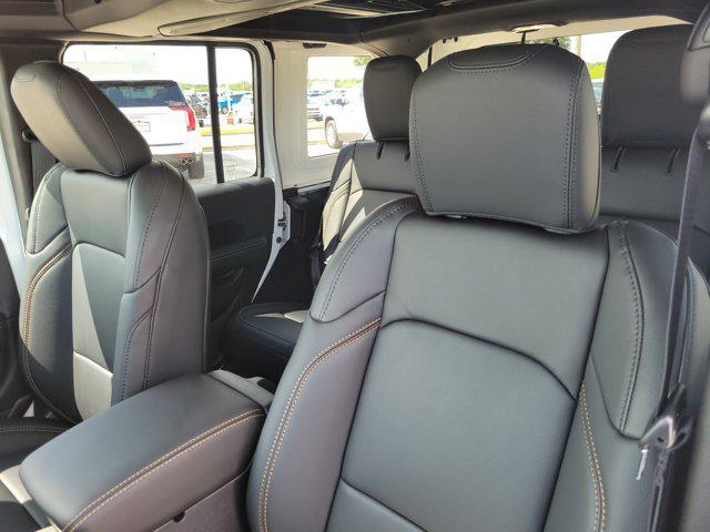 new 2025 Jeep Wrangler car, priced at $45,896