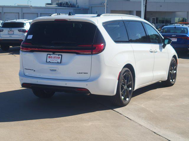new 2026 Chrysler Pacifica car, priced at $46,373