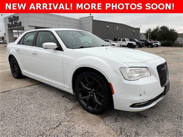 used 2022 Chrysler 300 car, priced at $24,995