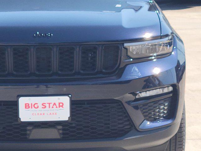 new 2025 Jeep Grand Cherokee car, priced at $43,849