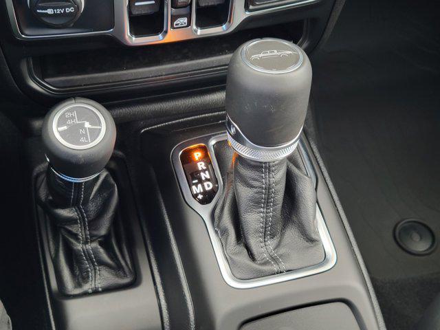 new 2025 Jeep Gladiator car, priced at $38,960