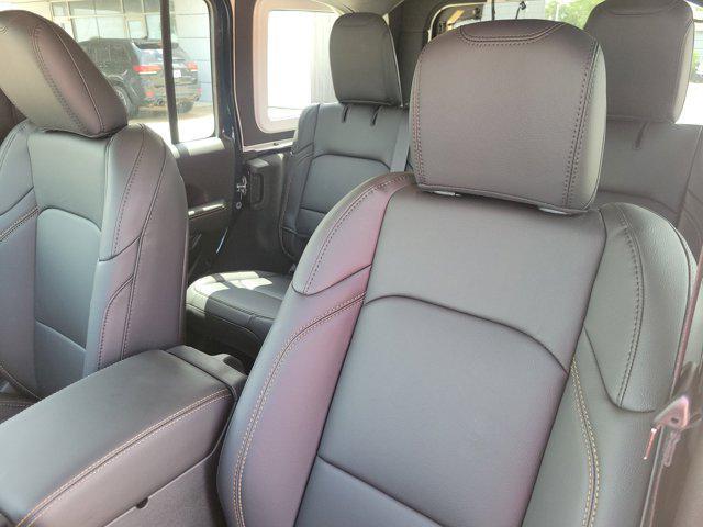 new 2025 Jeep Wrangler car, priced at $46,439