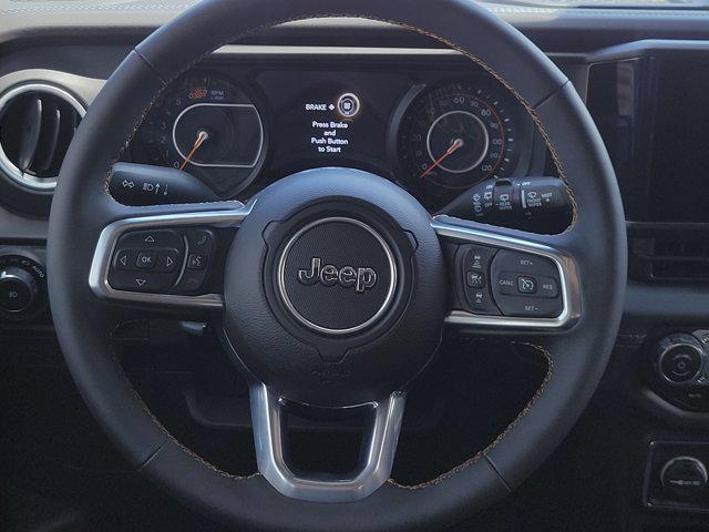 new 2025 Jeep Wrangler car, priced at $46,439