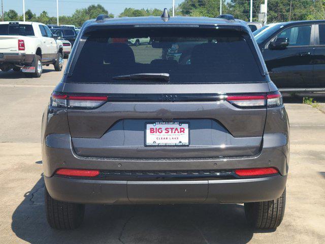 new 2025 Jeep Grand Cherokee car, priced at $37,246