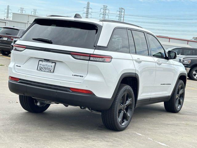 new 2024 Jeep Grand Cherokee car, priced at $41,006