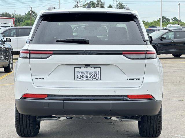 new 2024 Jeep Grand Cherokee car, priced at $41,006