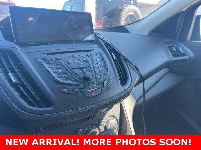 used 2015 Ford Escape car, priced at $6,035