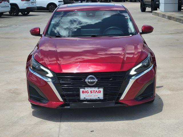 used 2023 Nissan Altima car, priced at $19,424