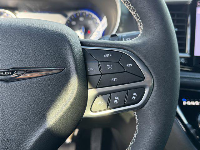 new 2026 Chrysler Pacifica car, priced at $34,291