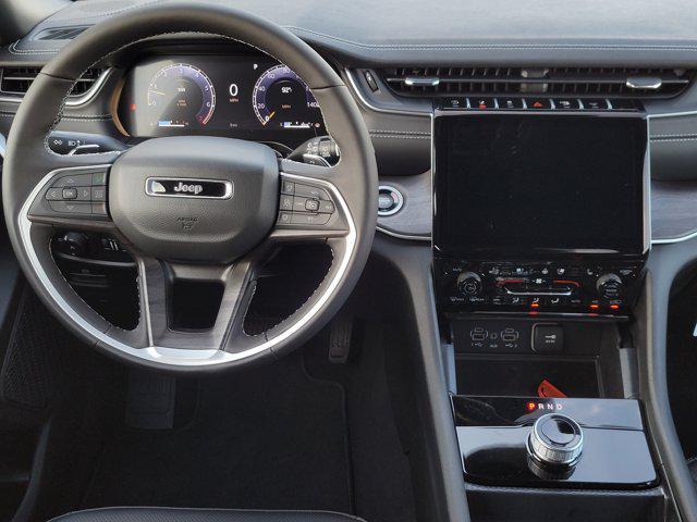new 2025 Jeep Grand Cherokee car, priced at $39,678