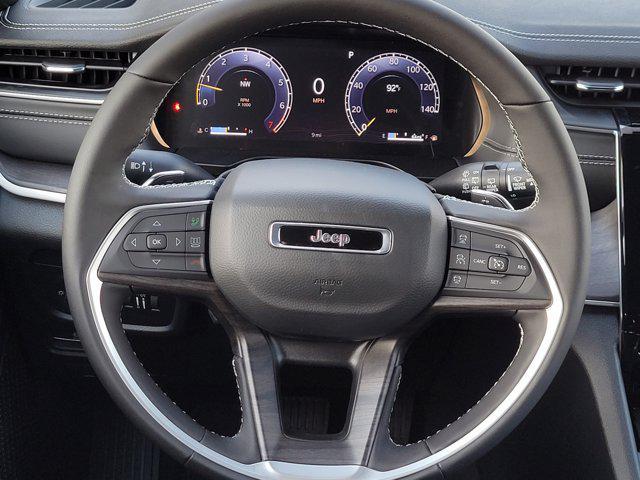 new 2025 Jeep Grand Cherokee car, priced at $39,678