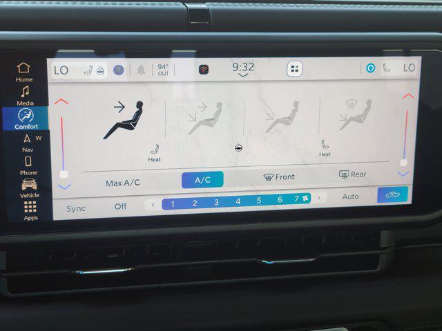 new 2025 Jeep Gladiator car, priced at $48,276