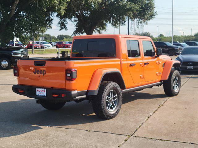 new 2025 Jeep Gladiator car, priced at $48,276