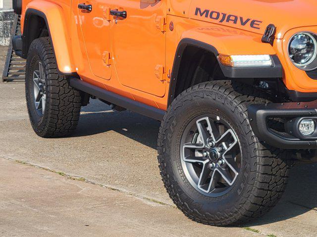 new 2025 Jeep Gladiator car, priced at $48,276