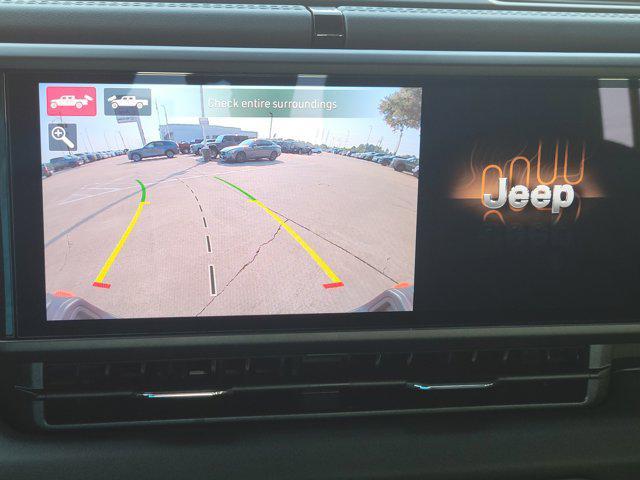 new 2025 Jeep Gladiator car, priced at $48,276