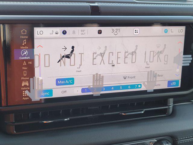 new 2025 Jeep Wrangler car, priced at $44,192