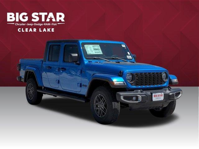 new 2024 Jeep Gladiator car, priced at $44,557
