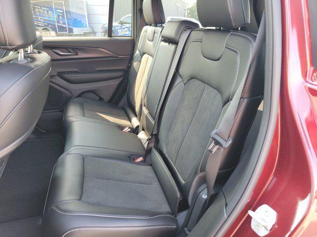 new 2025 Jeep Grand Cherokee car, priced at $35,680