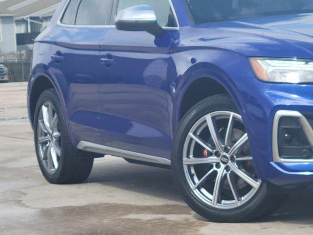 used 2022 Audi SQ5 car, priced at $35,799