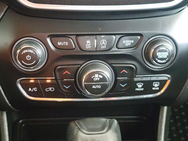 used 2022 Jeep Cherokee car, priced at $26,835