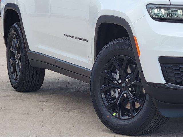 new 2025 Jeep Grand Cherokee L car, priced at $33,485