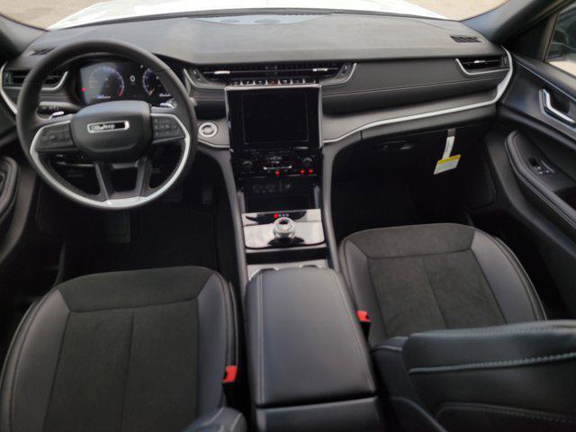 new 2025 Jeep Grand Cherokee L car, priced at $33,485