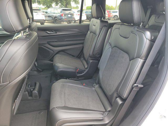 new 2025 Jeep Grand Cherokee L car, priced at $33,485