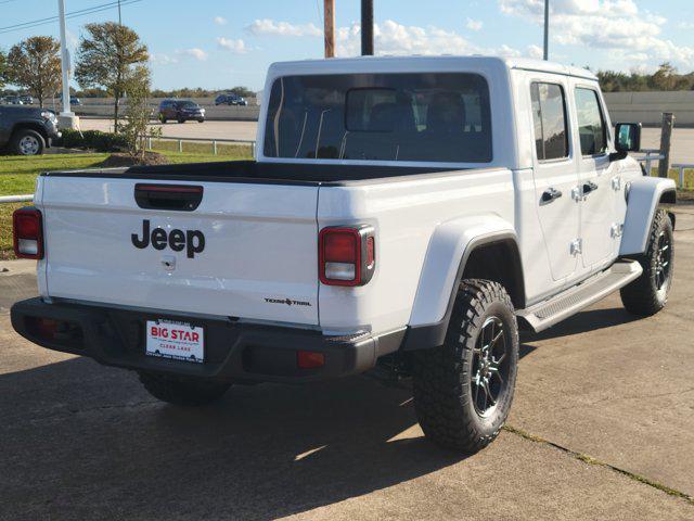 new 2025 Jeep Gladiator car, priced at $37,778