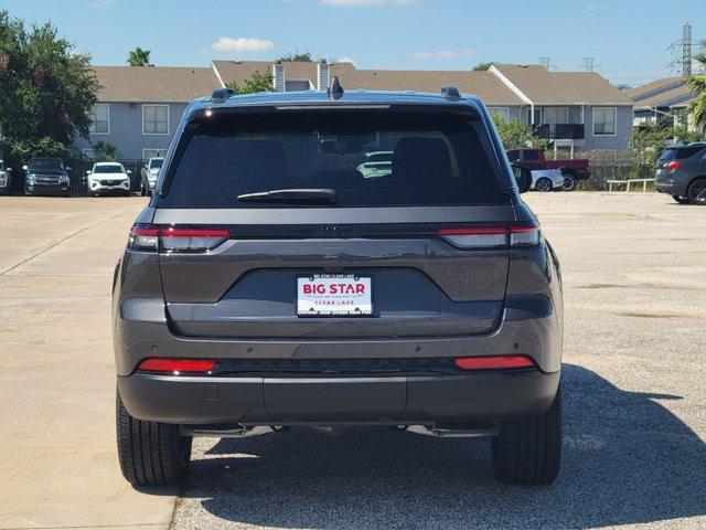 new 2024 Jeep Grand Cherokee car, priced at $34,240