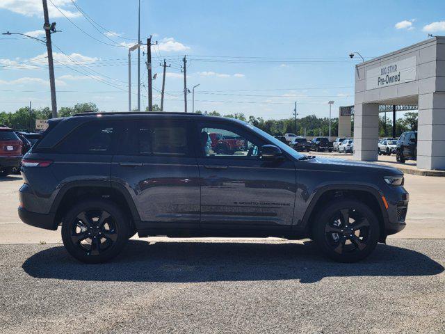 new 2024 Jeep Grand Cherokee car, priced at $34,240