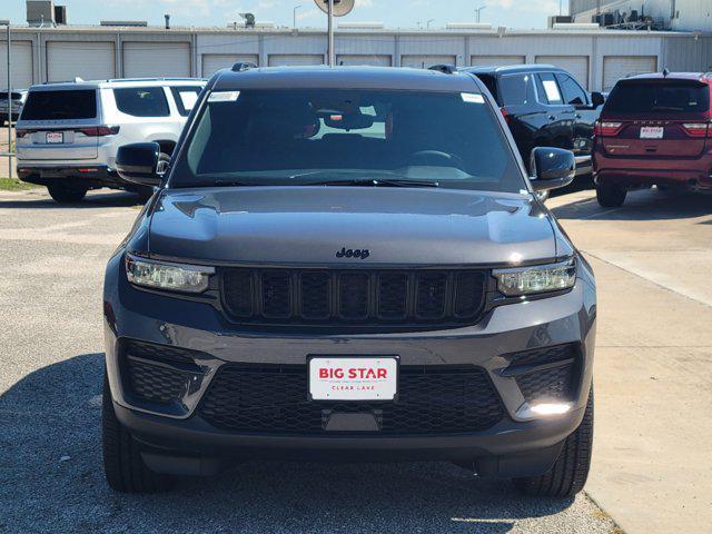 new 2024 Jeep Grand Cherokee car, priced at $34,240