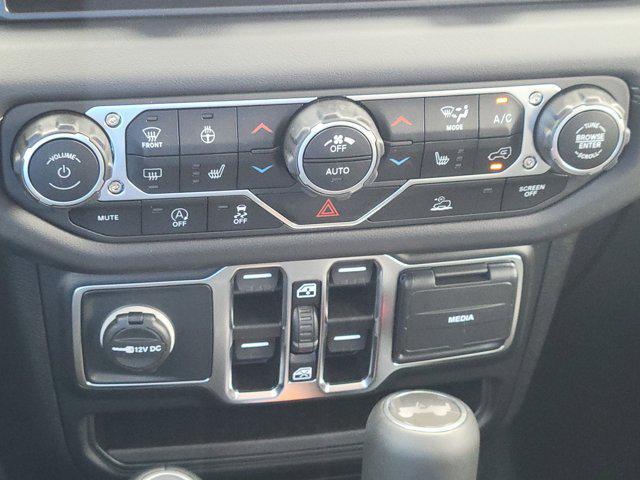 new 2025 Jeep Wrangler car, priced at $47,458