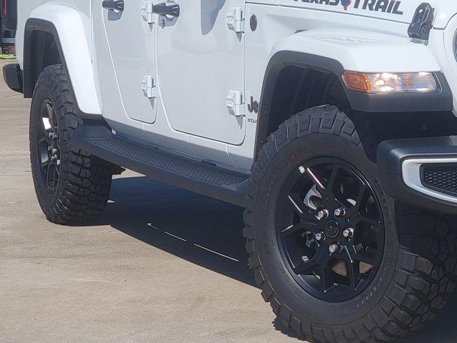 new 2025 Jeep Gladiator car, priced at $37,323