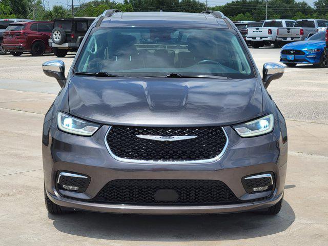 used 2021 Chrysler Pacifica car