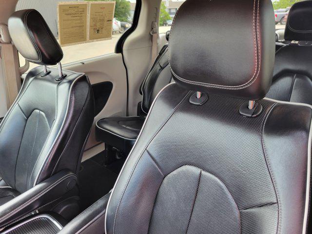 used 2021 Chrysler Pacifica car