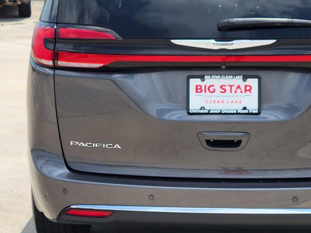 used 2021 Chrysler Pacifica car