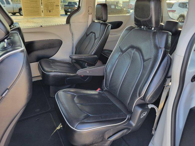 used 2023 Chrysler Pacifica car, priced at $27,762