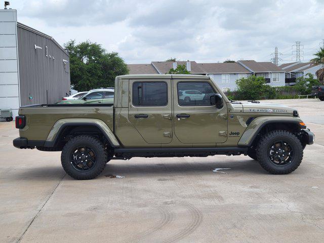 new 2025 Jeep Gladiator car, priced at $36,458