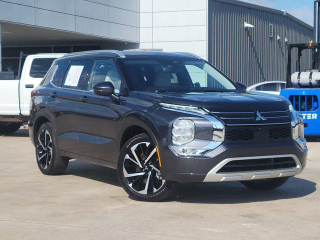 used 2024 Mitsubishi Outlander car, priced at $24,999