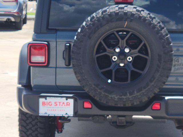 new 2025 Jeep Wrangler car, priced at $43,052