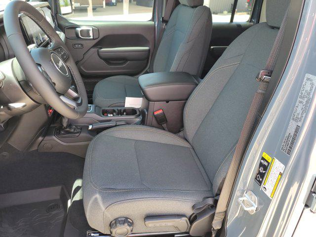 new 2025 Jeep Wrangler car, priced at $43,052