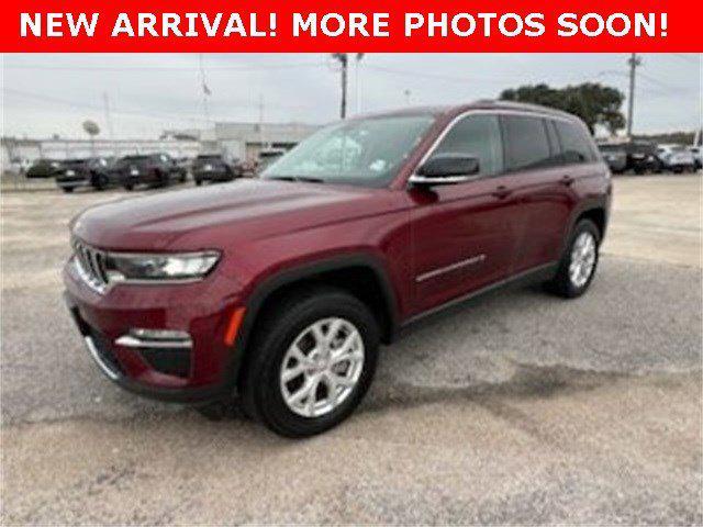 used 2023 Jeep Grand Cherokee car, priced at $30,399