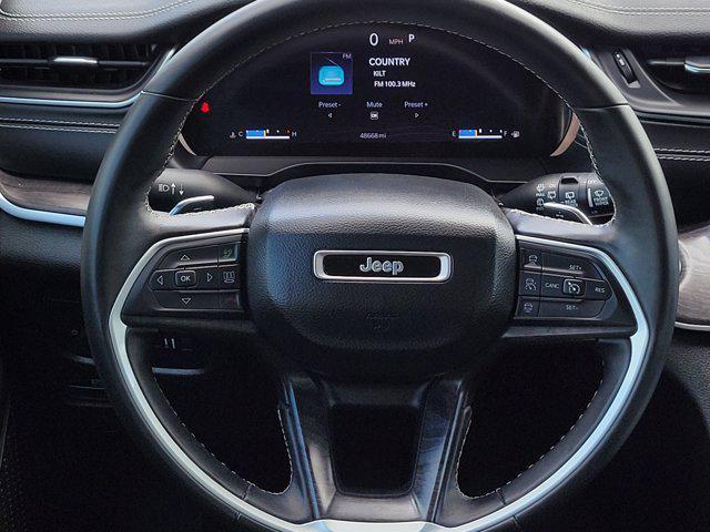 used 2022 Jeep Grand Cherokee car, priced at $27,995