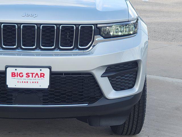 new 2025 Jeep Grand Cherokee car, priced at $29,450