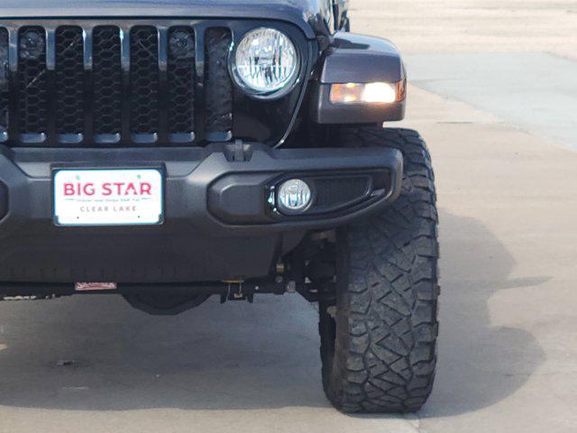 used 2023 Jeep Gladiator car, priced at $33,694
