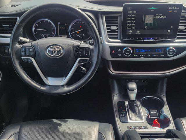 used 2018 Toyota Highlander car, priced at $24,997