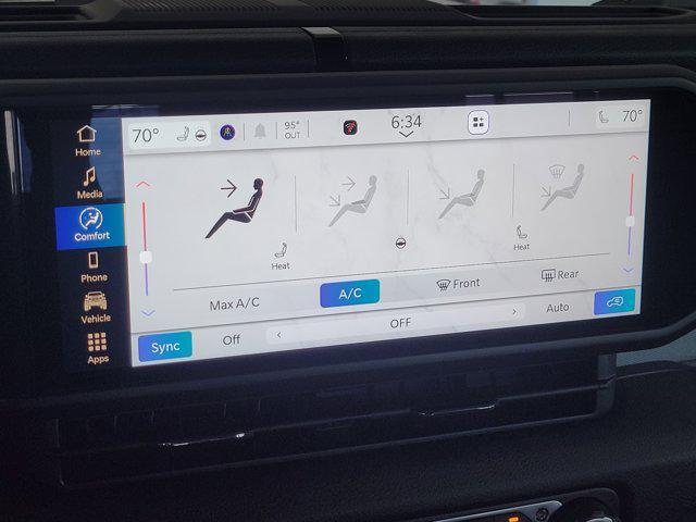 new 2025 Jeep Wrangler car, priced at $45,711