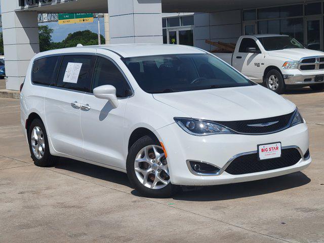 used 2020 Chrysler Pacifica car, priced at $16,899